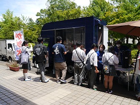 キッチンカーの様子