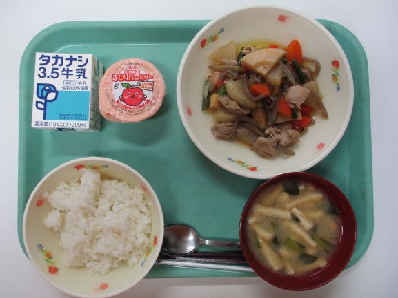 4月21日(火曜日)の給食