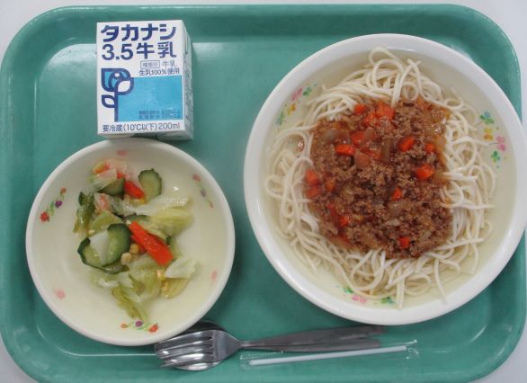 10月26日(月曜日)の給食