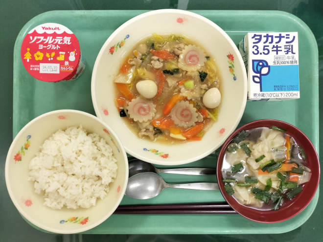 2月28日給食写真