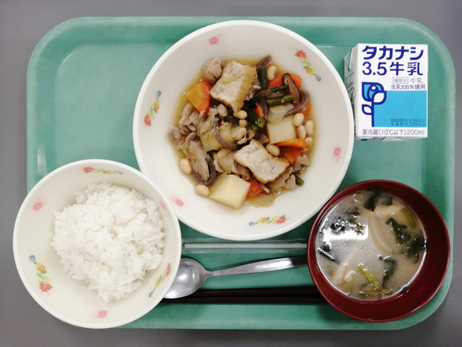 給食イメージ