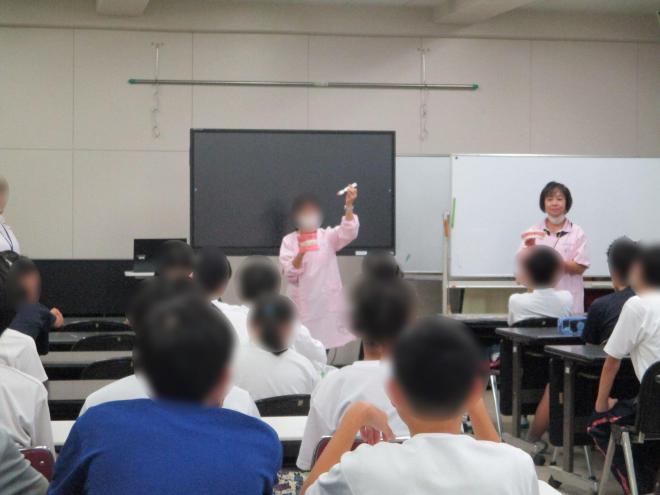 10月1日(水曜日)の生徒のようす04