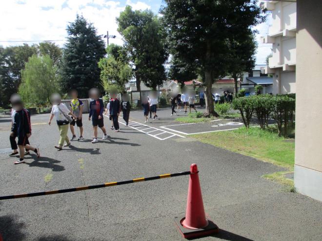 10月6日(月曜日)の生徒のようす01
