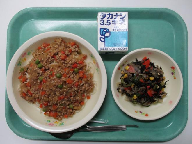 10月21日(火曜日)の給食