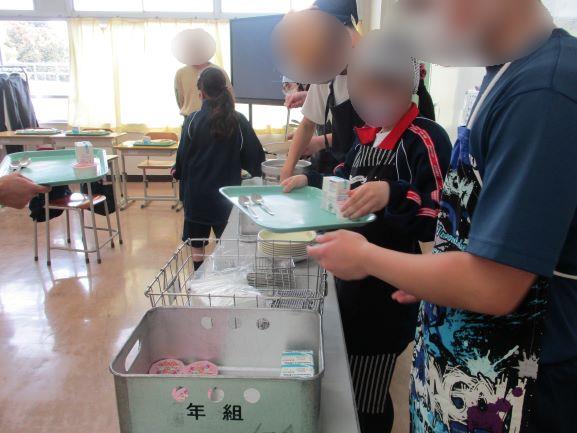 4月10日(金曜日)の生徒のようす08