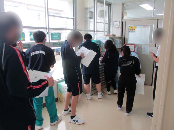 4月14日(火曜日)の生徒のようす03