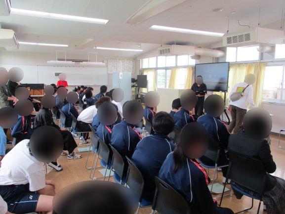 4月21日(火曜日)の生徒のようす05