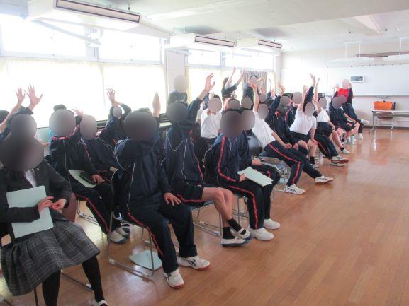 4月21日(火曜日)の生徒のようす07