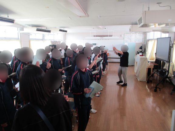 4月21日(火曜日)の生徒のようす11