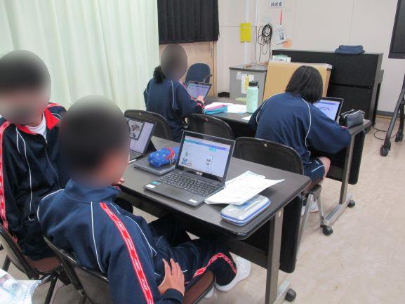 4月27日(月曜日)の生徒のようす04