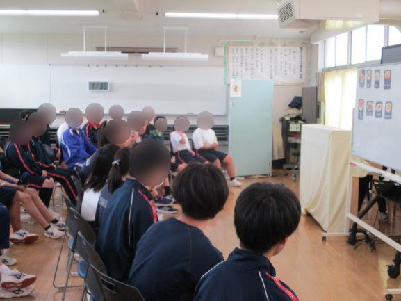 4月28日(火曜日)の生徒のようす06