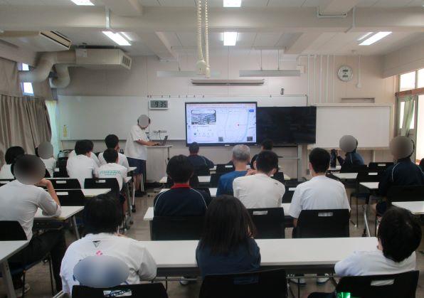 10月1日(木曜日)の生徒のようす03