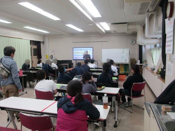 5月1日(金曜日)の生徒のようす13