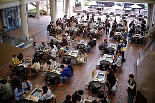 昼食の様子1