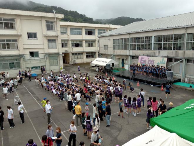 山高祭広場