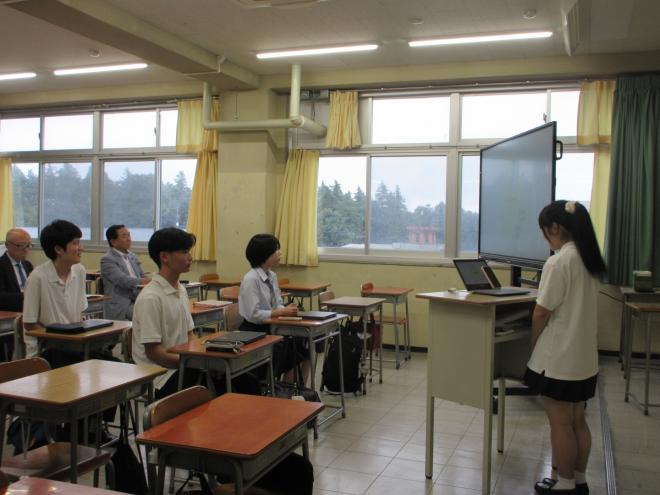 知事1
