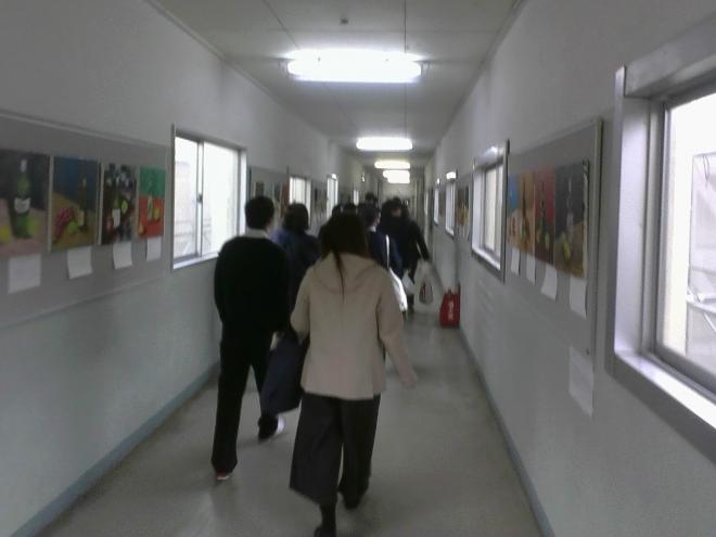 校内見学廊下