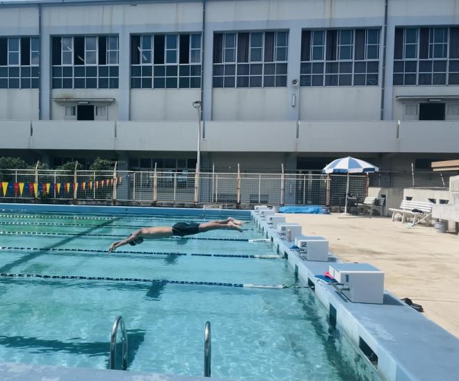 swiming