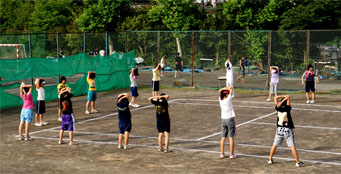 テニス部（女子）　活動の様子（1）